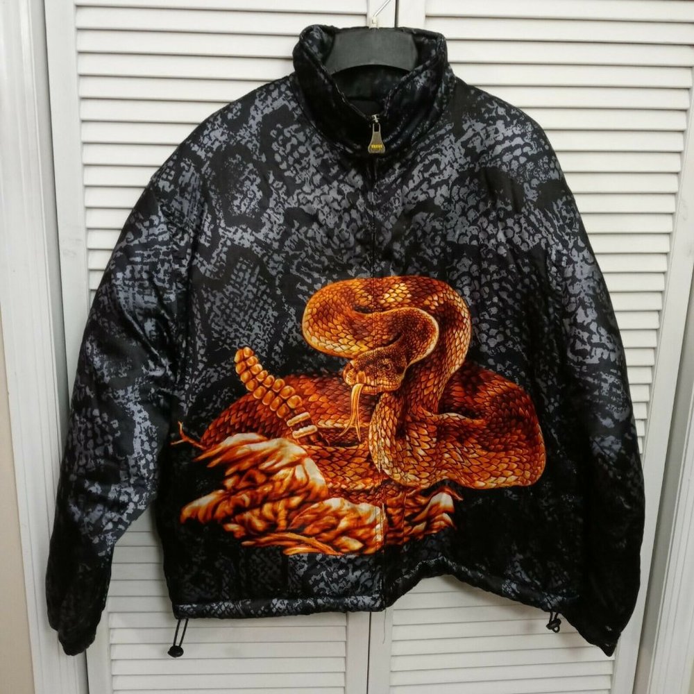 Trust Sports Collection Mens Jacket Size XL Bomber Rattlesnake Red Full Zip.